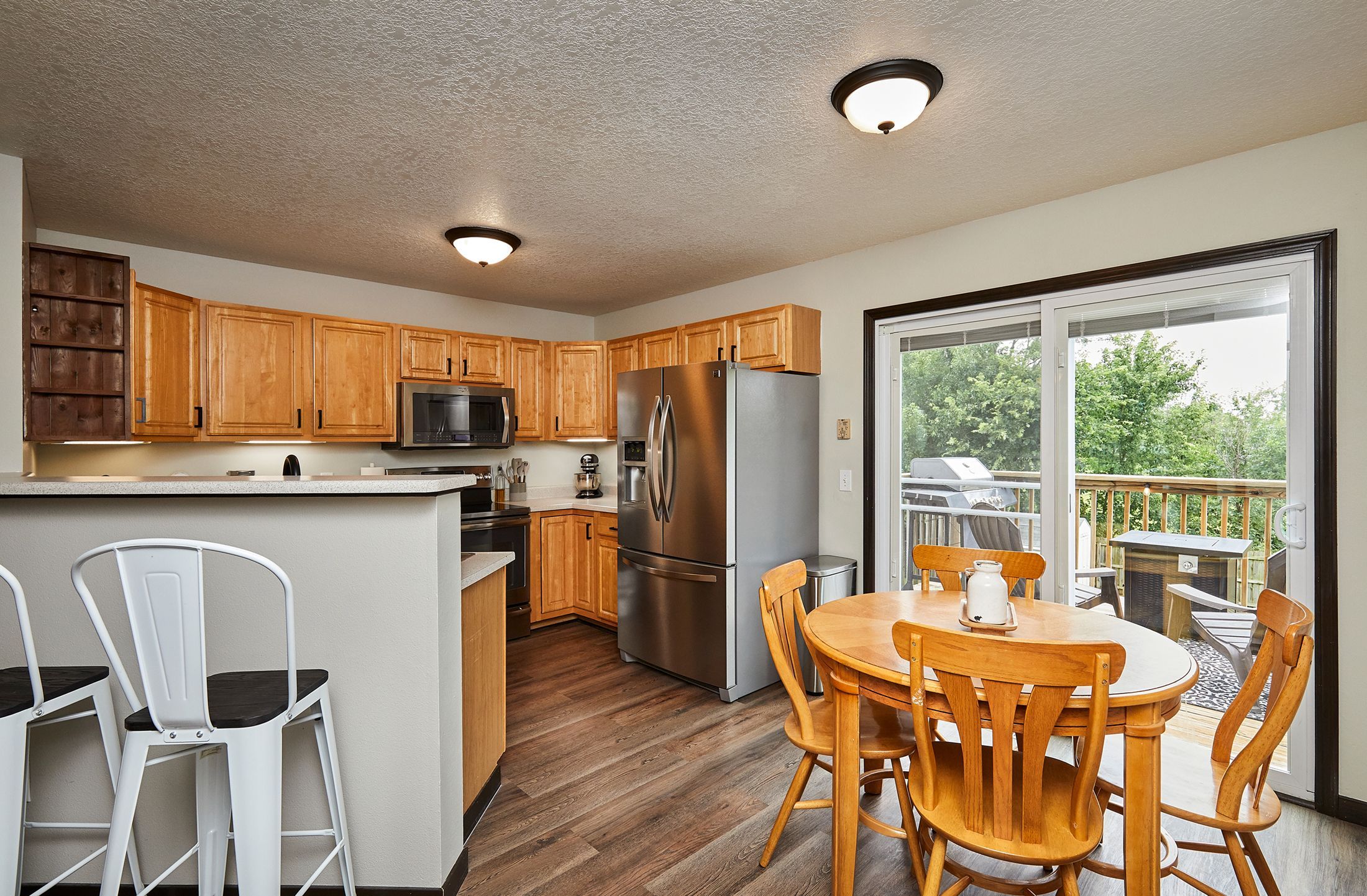 Listing Photo: 316 Oak St_012